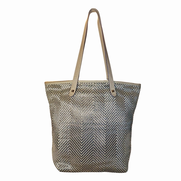 Hermes Handbags - HERMÈS MAXIBOX CABAS CHENNAI BAG